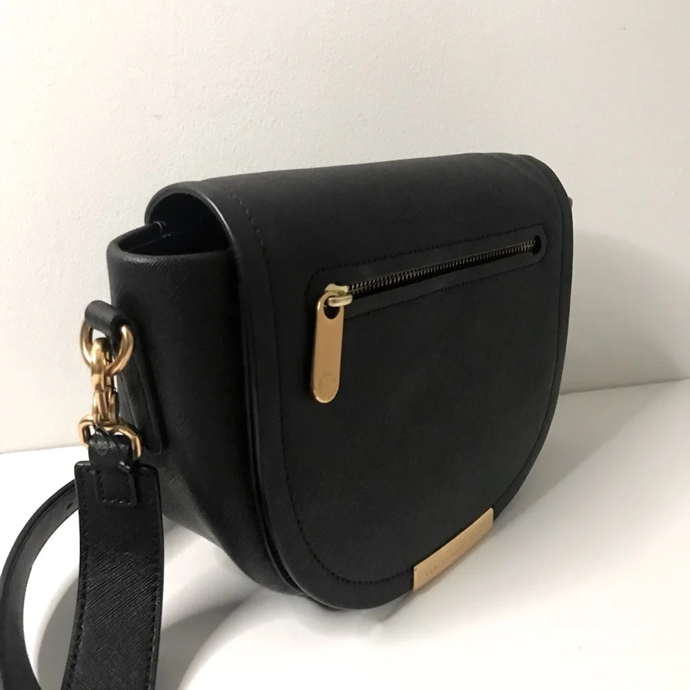 Authentic Marc Jacobs Black Genuine Leather Classic Flap Med Shoulder Handbag - Picture 4 of 8